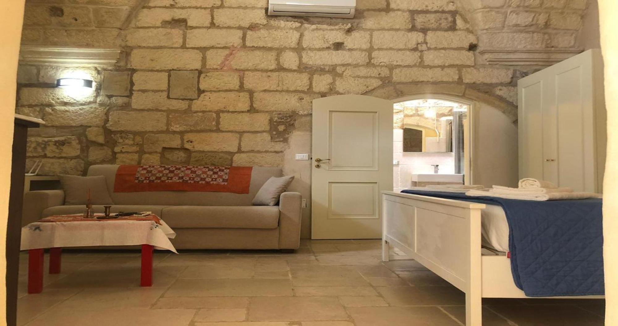 Odegos Monolocali Vico Sant'Antonio Villa Carpignano Salentino Ngoại thất bức ảnh
