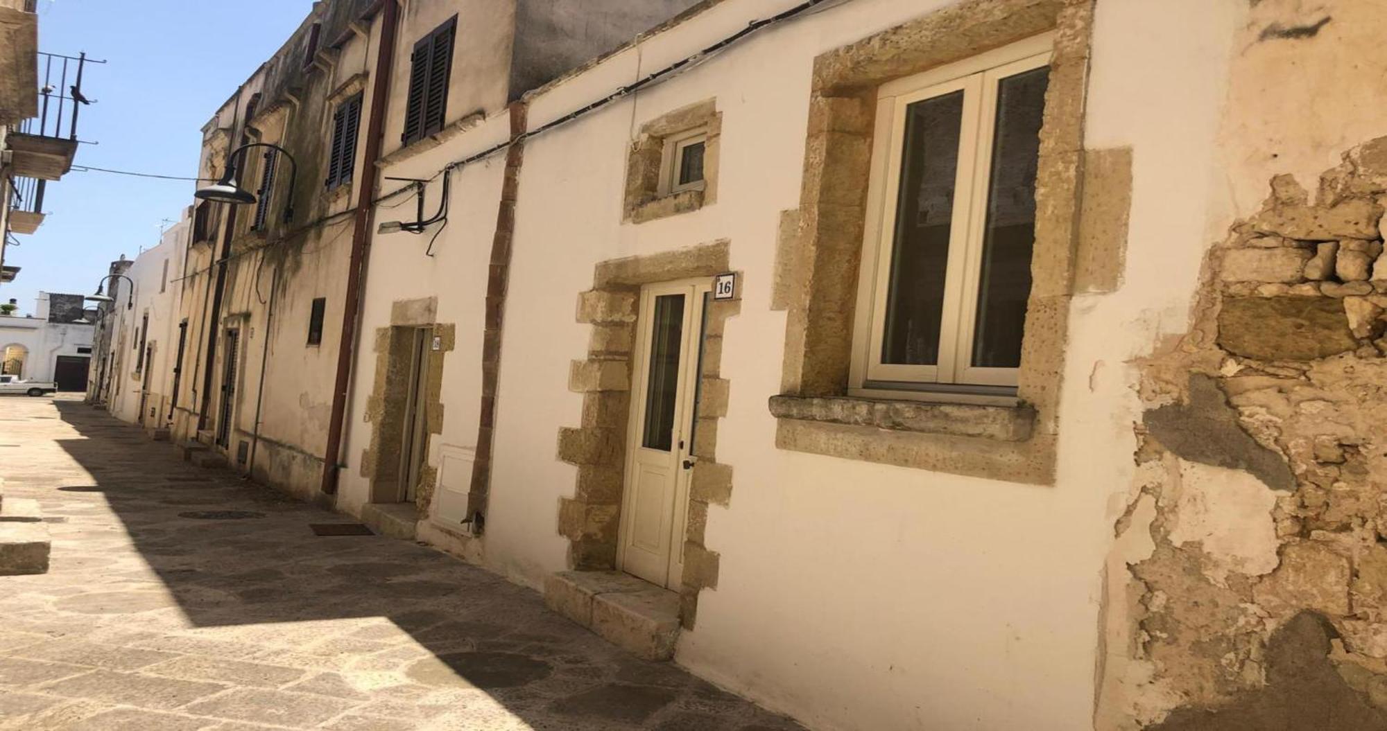 Odegos Monolocali Vico Sant'Antonio Villa Carpignano Salentino Ngoại thất bức ảnh