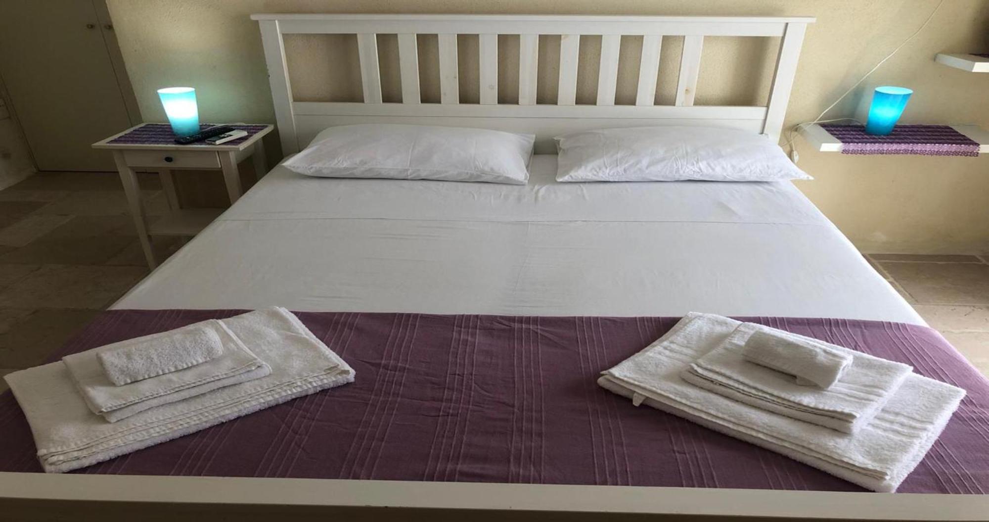 Odegos Monolocali Vico Sant'Antonio Villa Carpignano Salentino Ngoại thất bức ảnh