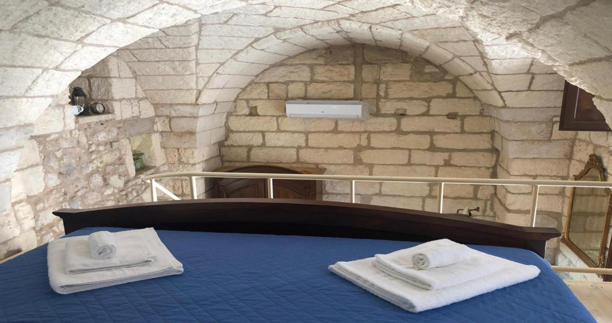Odegos Monolocali Vico Sant'Antonio Villa Carpignano Salentino Ngoại thất bức ảnh